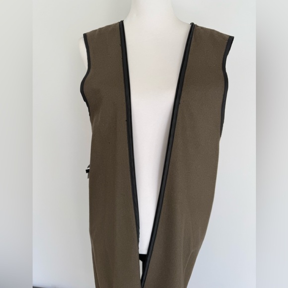 Vintage Burberrys’ Long Trench Coat with Belt and Zip in Liner - Size 4 - Picture 9 of 15